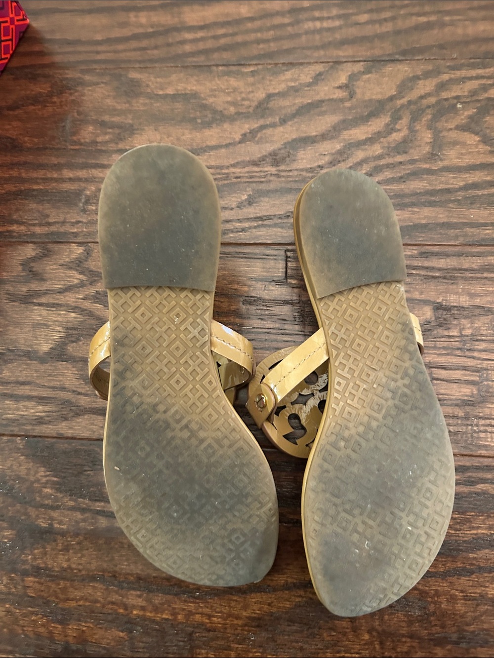 Tory Burch Miller Patent Leather Thong Sandals in Sand color - Picture 3 of 6